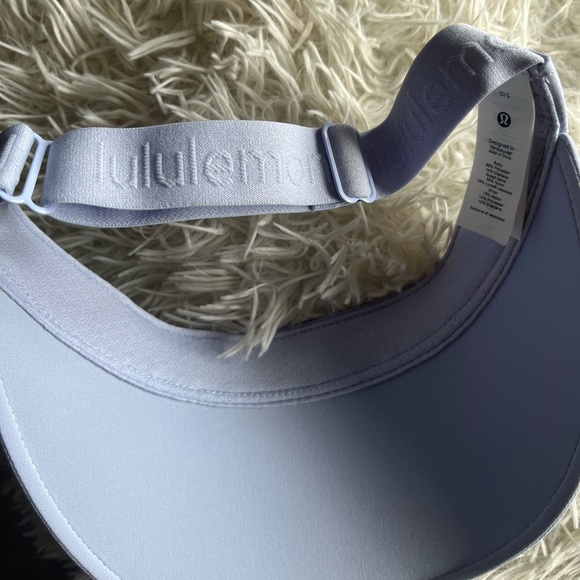 lululemon visor - Picture 2 of 3